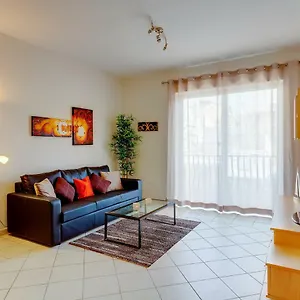 https://valletta-and-harbour-views-apartment-in-central-sliema.qawrahotelsmalta.org